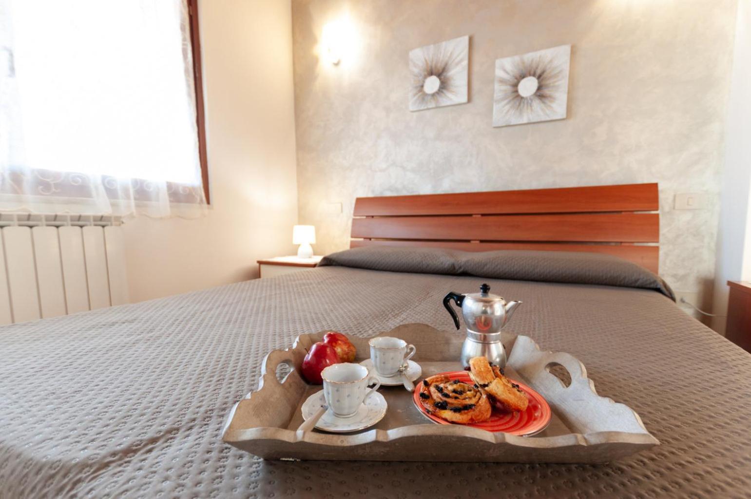 Dora'S Apartment Desenzano del Garda Ngoại thất bức ảnh