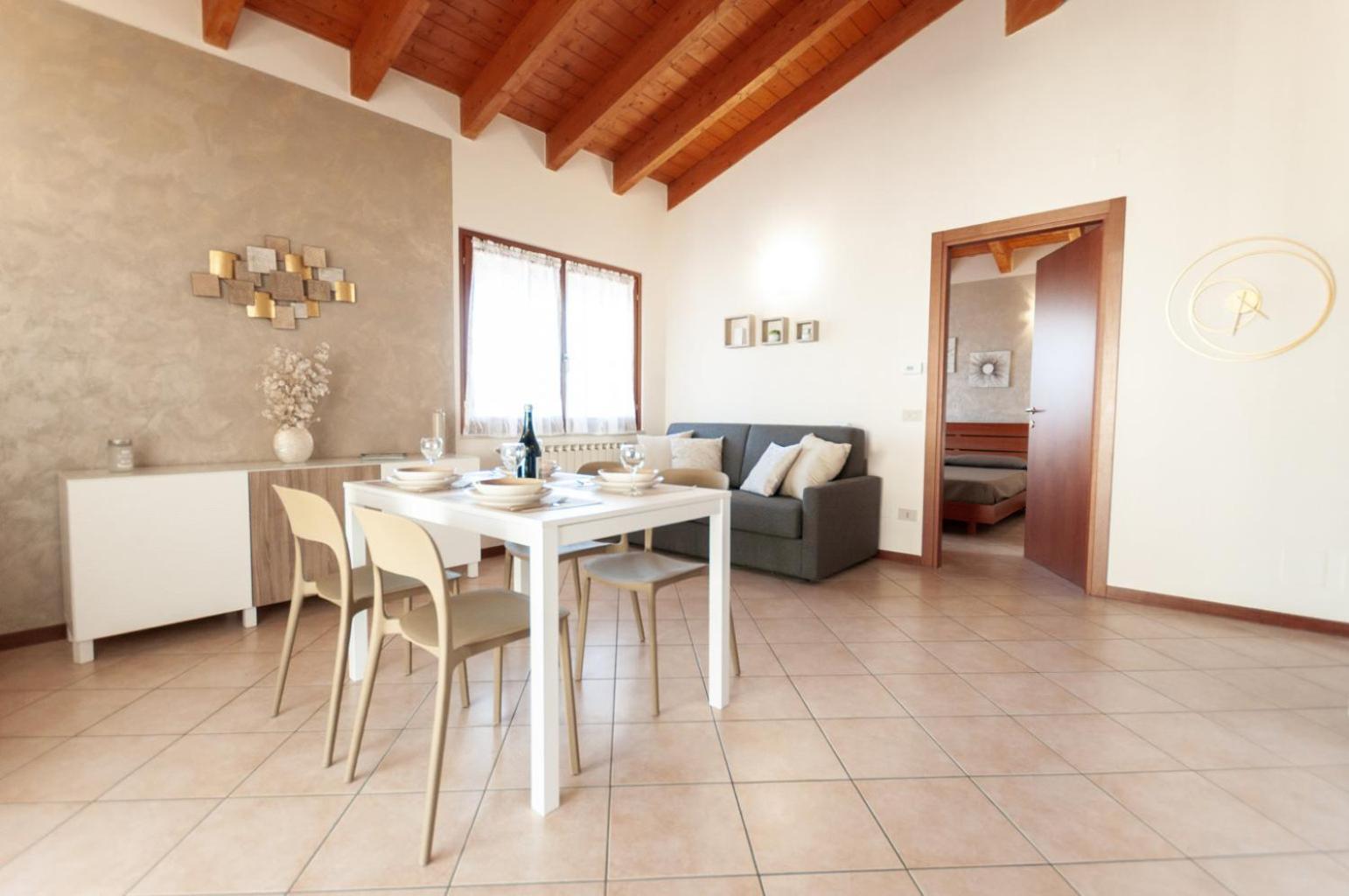 Dora'S Apartment Desenzano del Garda Ngoại thất bức ảnh